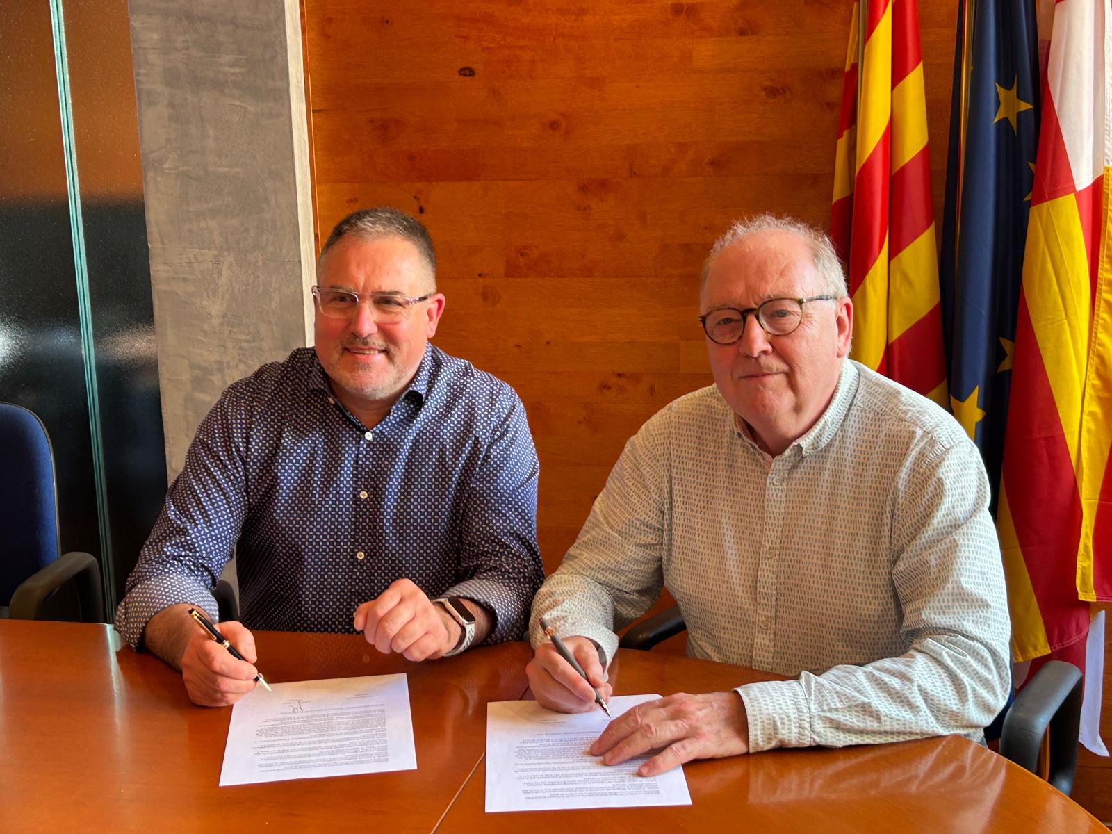 El gremi de Tarragona signa un conveni de col·laboració amb GremiCarn per millorar els serveis als agremiats.